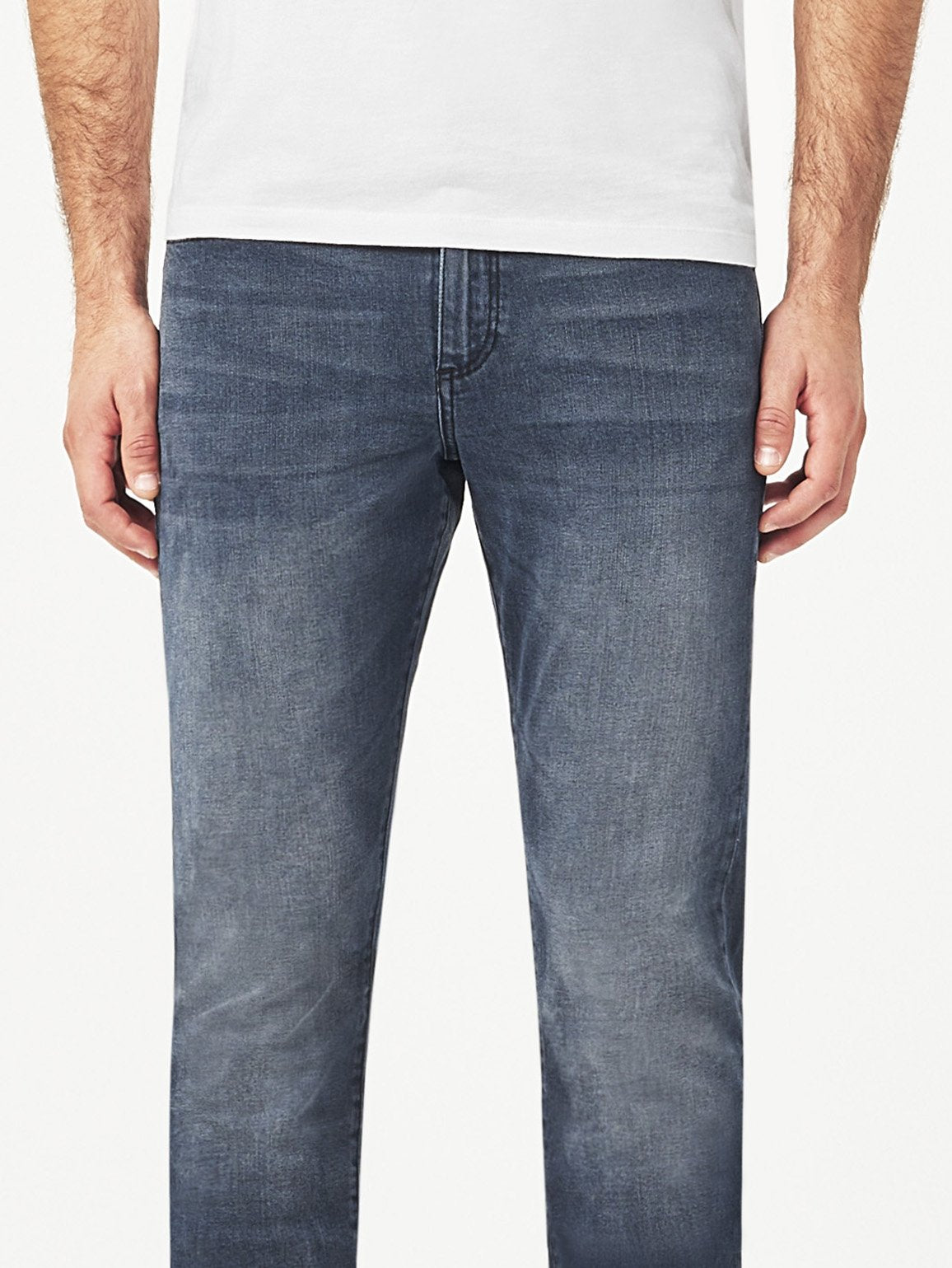 Russell Slim Straight Facade
