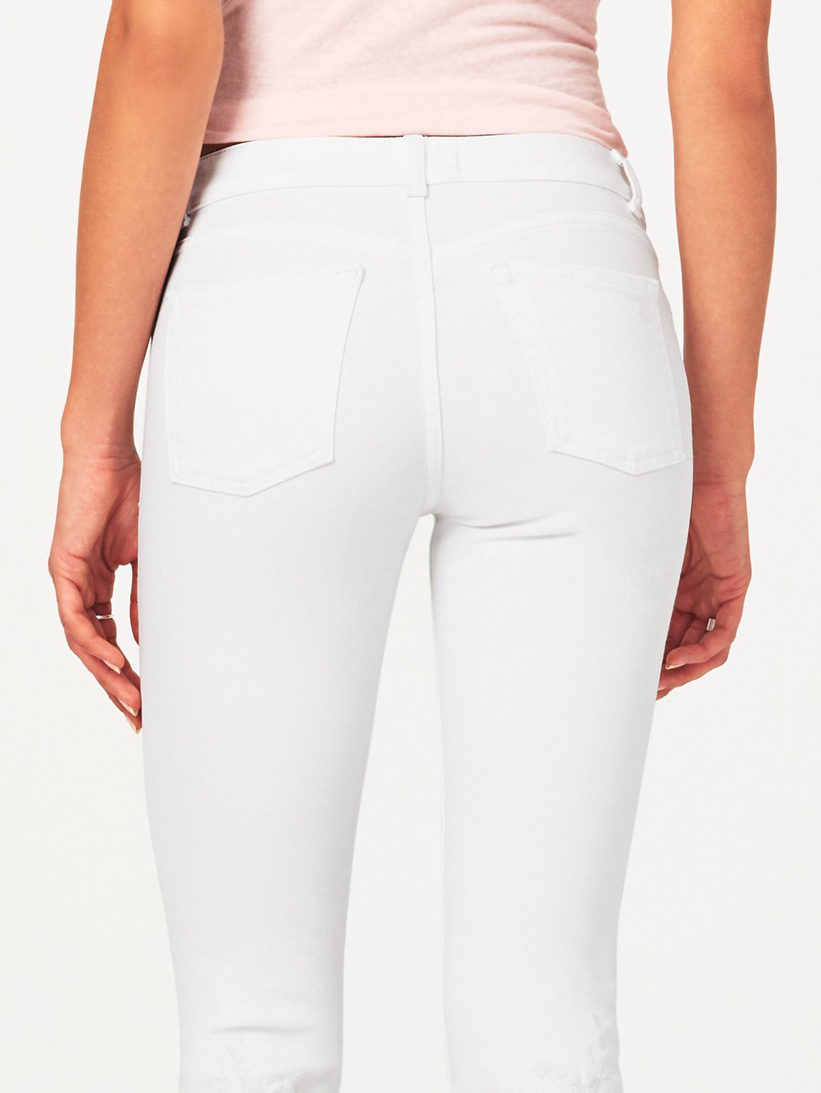 Mara Ankle Mid Rise Straight Tularose