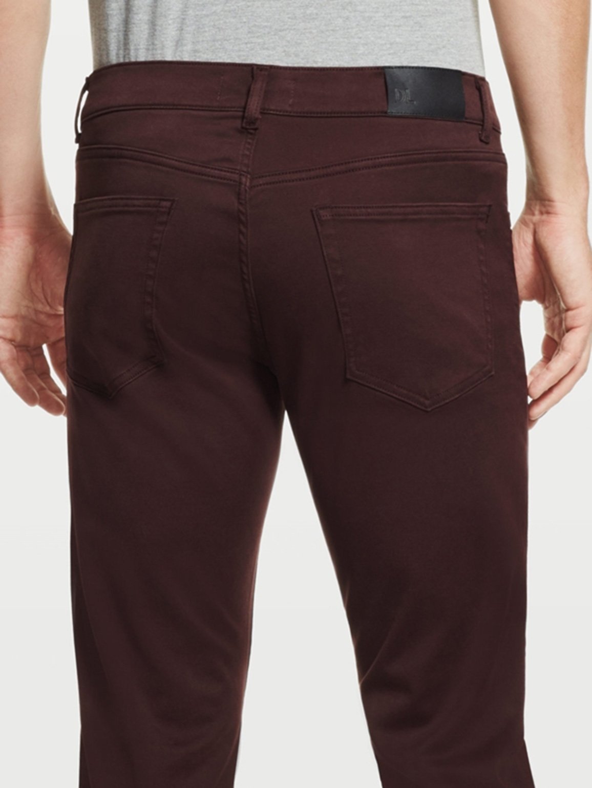 Men - Russell Slim Straight Dogwood - DL1961