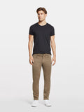 Men - Russell Slim Straight Coyote - DL1961