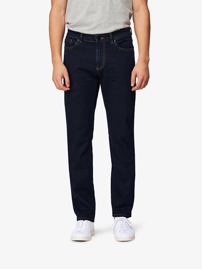 Avery Modern Straight | Prime