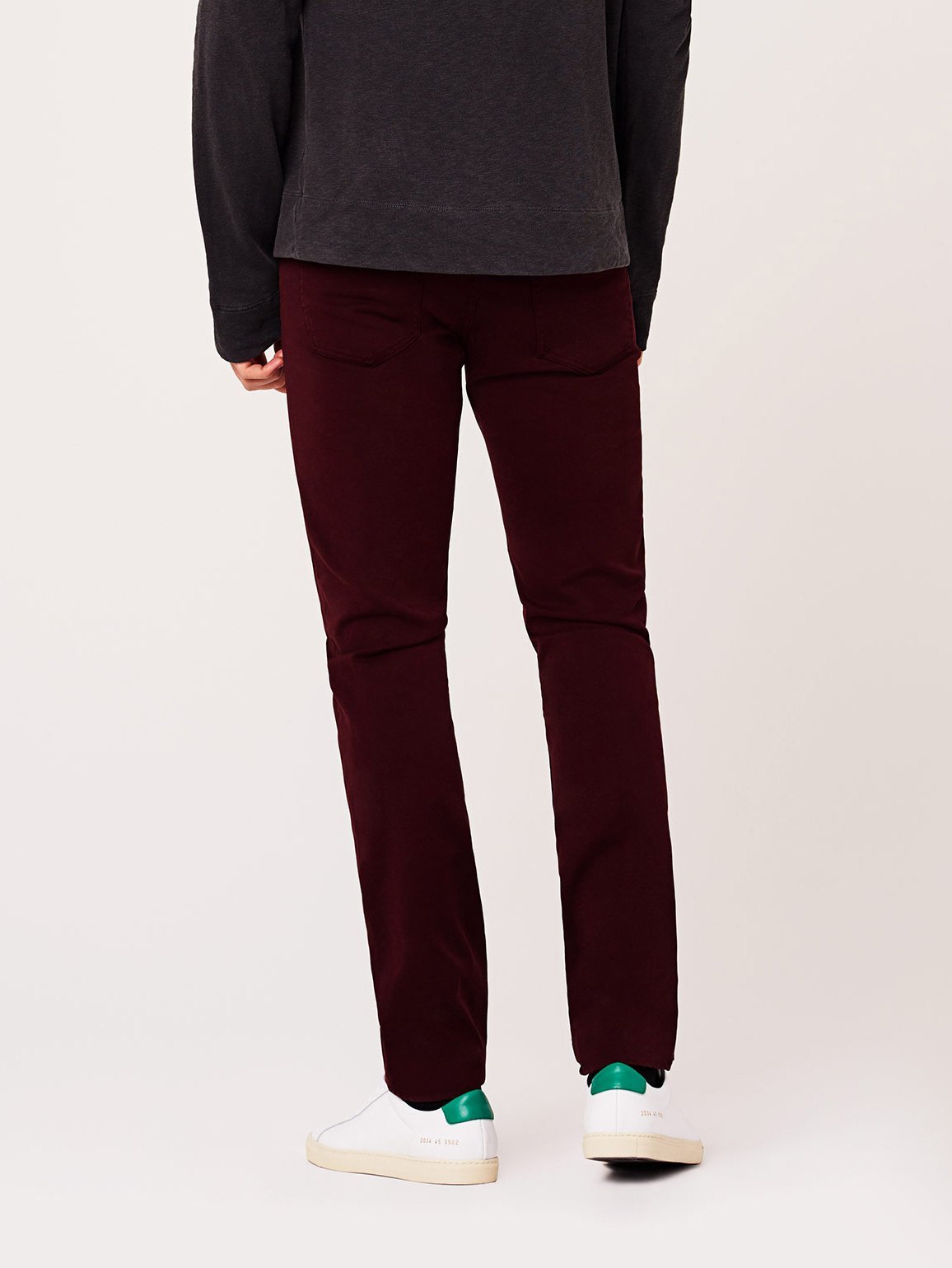 Men - Russell Slim Straight Auburn - DL1961