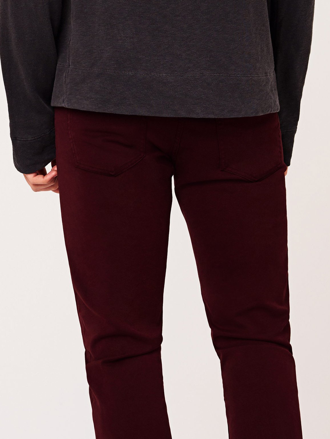 Men - Russell Slim Straight Auburn - DL1961
